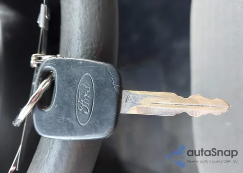 2004 Ford Mustang from USA, damaged, VIN 1FAFP40454F118733